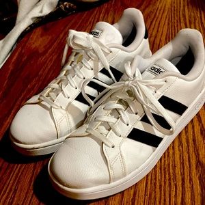 Adidas cloud foam comfort